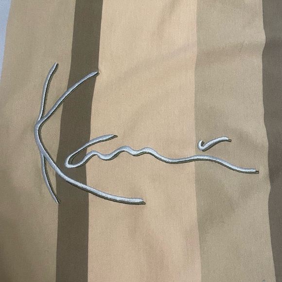 Karl Kani Multicolor Embroidered Big Logo  T-shirt striped blue green size XL - Picture 3 of 7